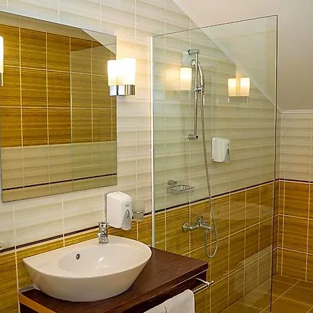 Otel Bozhentsi 4*